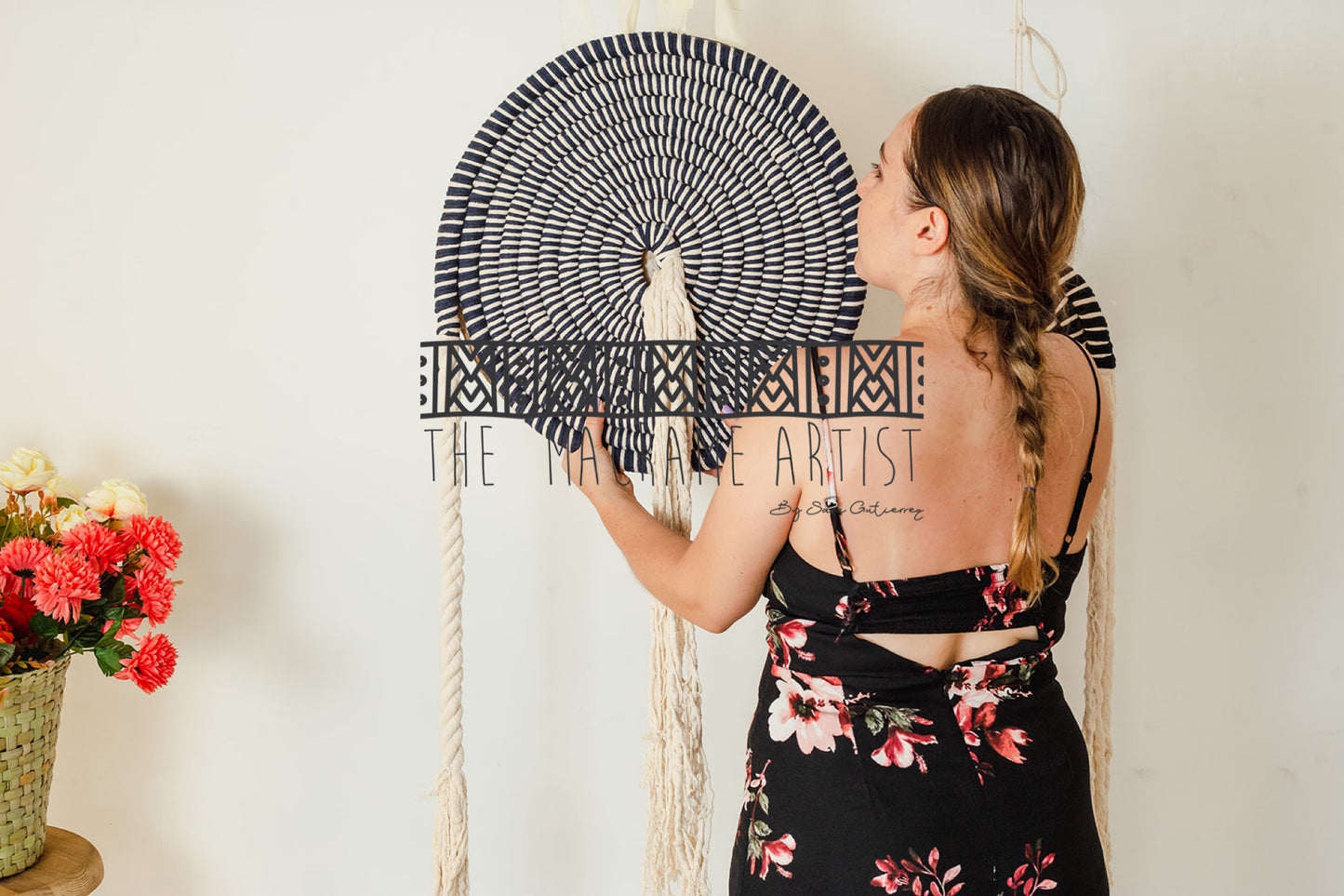 Wall Hanging Eclipse 2pz